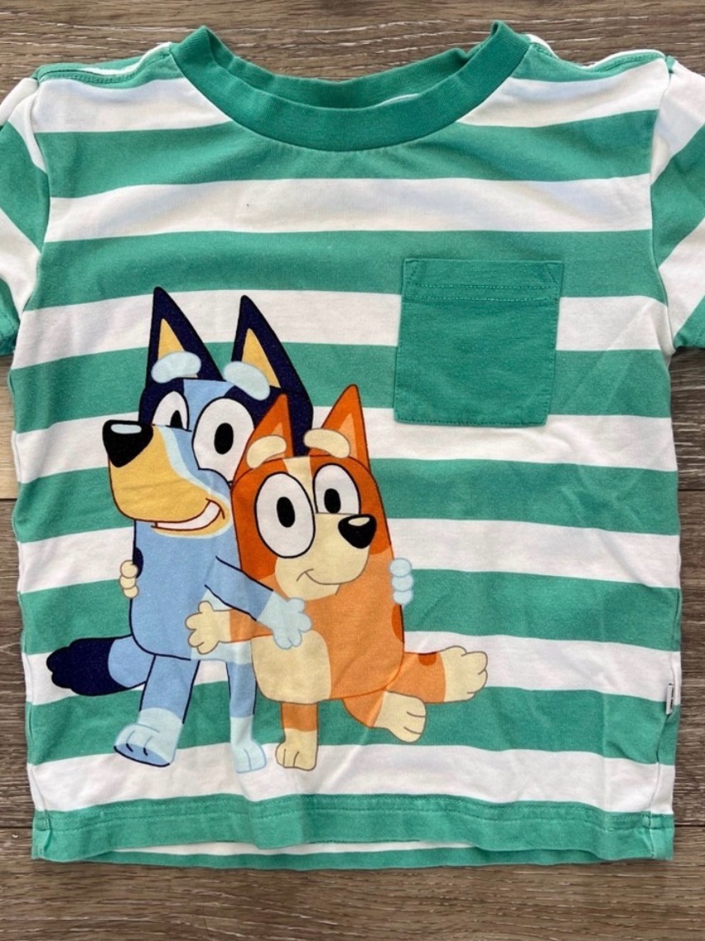 Little sleepies bluey pocket tee size 2T